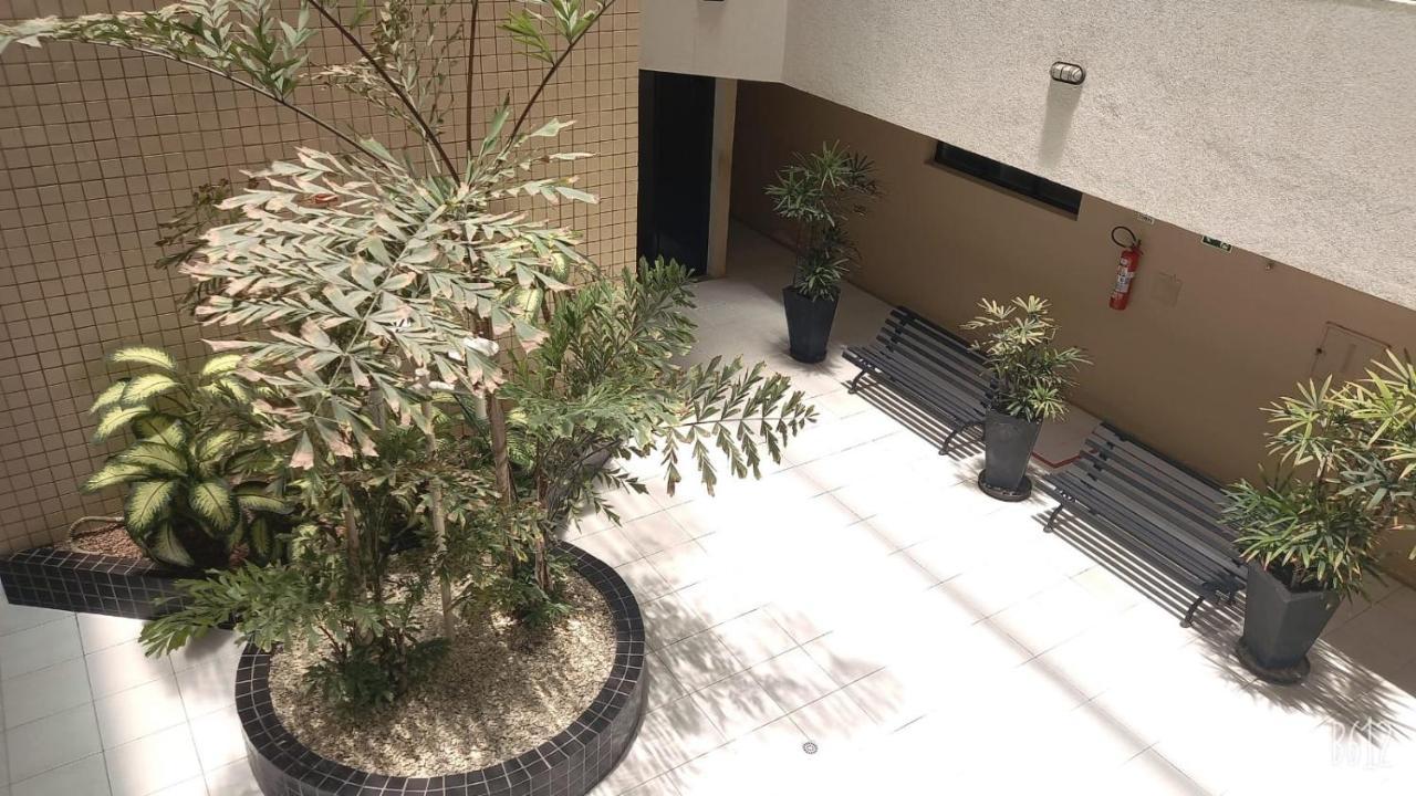 Apartamento A Beira-mar Com Piscina Apartment *