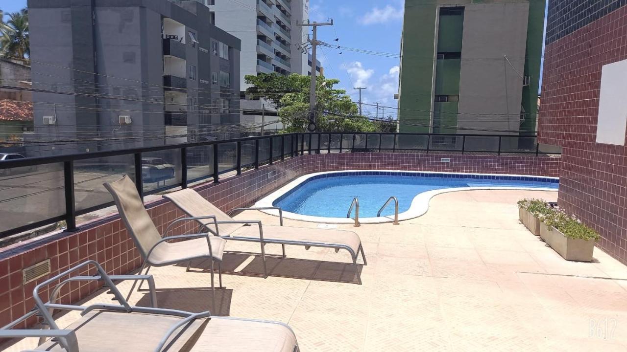 Apartamento A Beira-mar Com Piscina