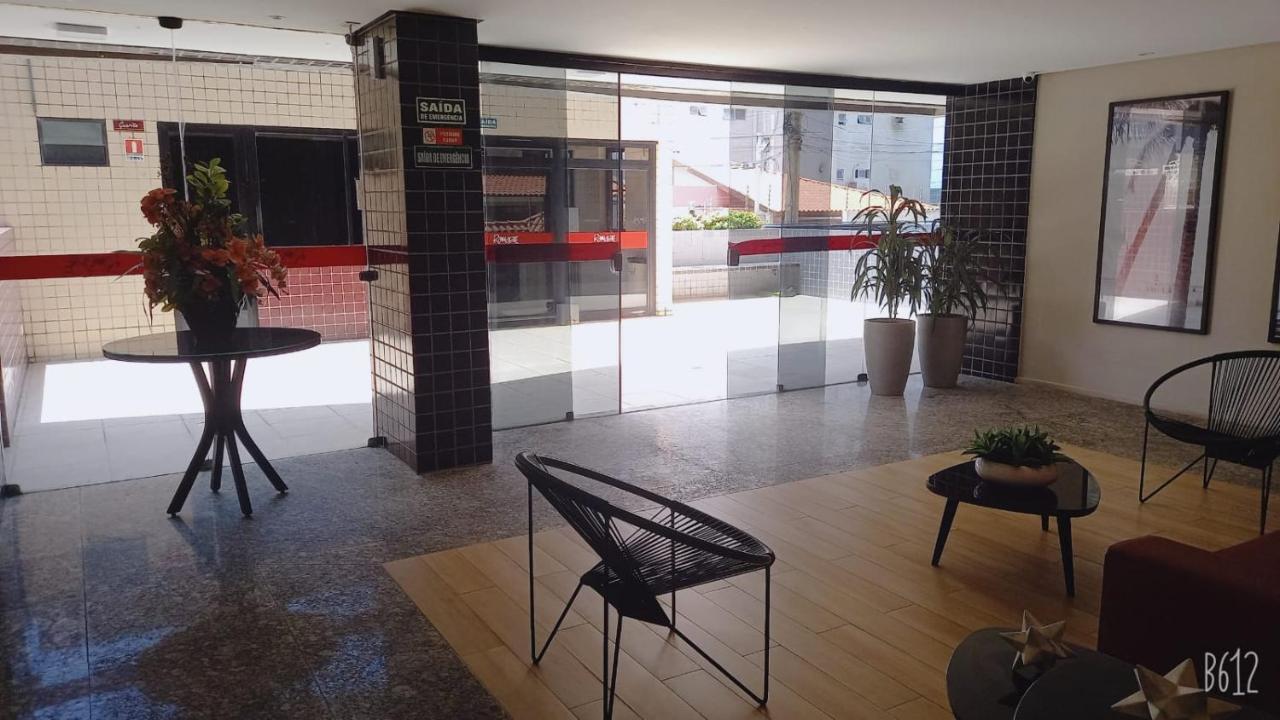 Apartamento A Beira-mar Com Piscina